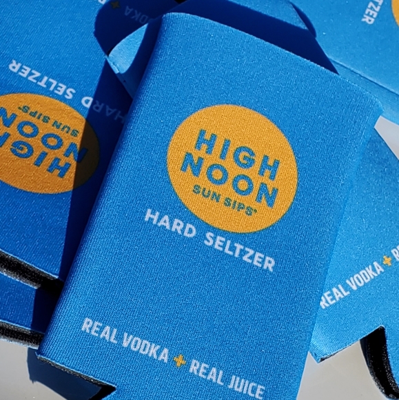 NEW High Noon Sun Sips koozies (4) plus mini cups set - Picture 2 of 5